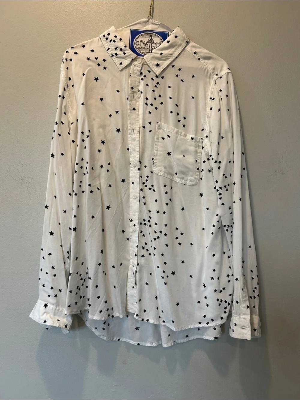 beachlunchlounge White Button-Up Shirt